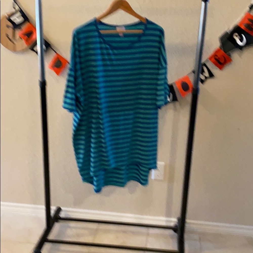 Lularoe irma xl